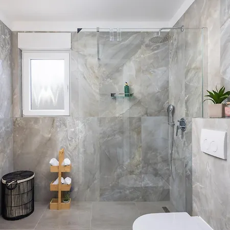 Villa Private Seaside Porat In Ostricka Luka, Kanica, Rogoznica With Pool *