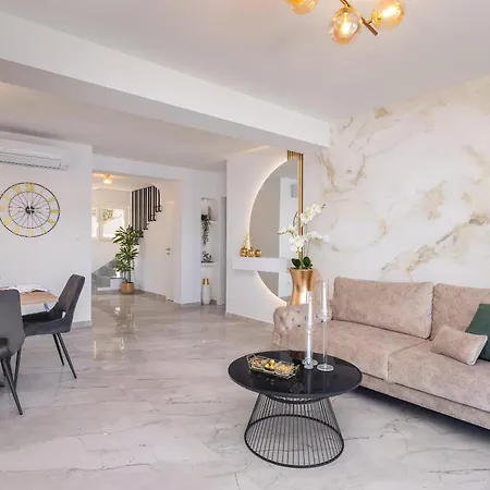 Private Seaside Porat In Ostricka Luka, Kanica, Rogoznica With Pool Villa *