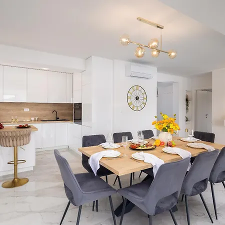 Villa Private Seaside Porat In Ostricka Luka, Kanica, Rogoznica With Pool